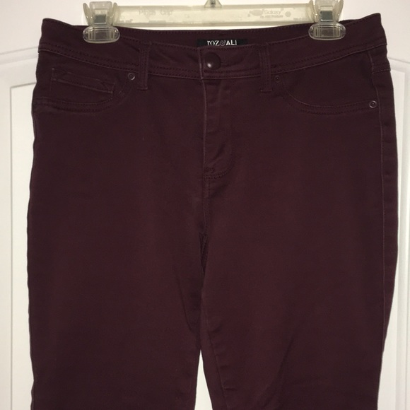 Roz & Ali Slim Stretch Jeans Size 8 - Picture 2 of 5